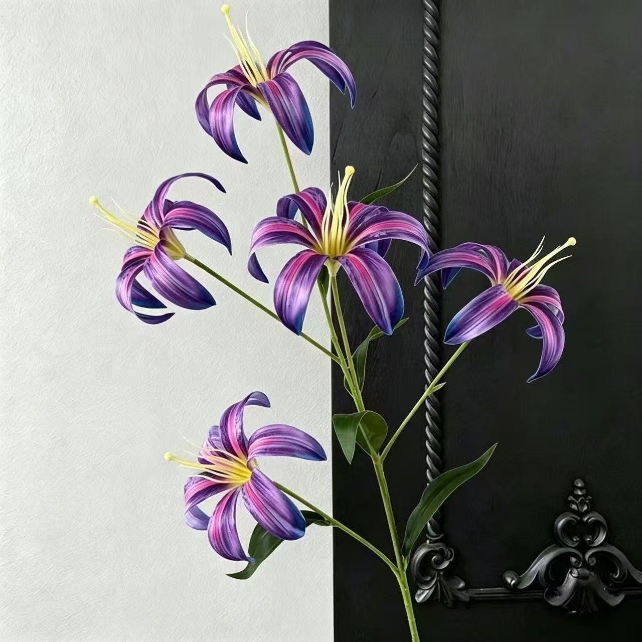 Wholesale 5-Head Golden Gloriosa (Jialan) Lily Spray | 3D Printed Flame Lily Stems for Wedding Road Guides & Landscaping O1CN01Aqvxsk1MCKqjmv2Mn 2214141791398 0 Cib