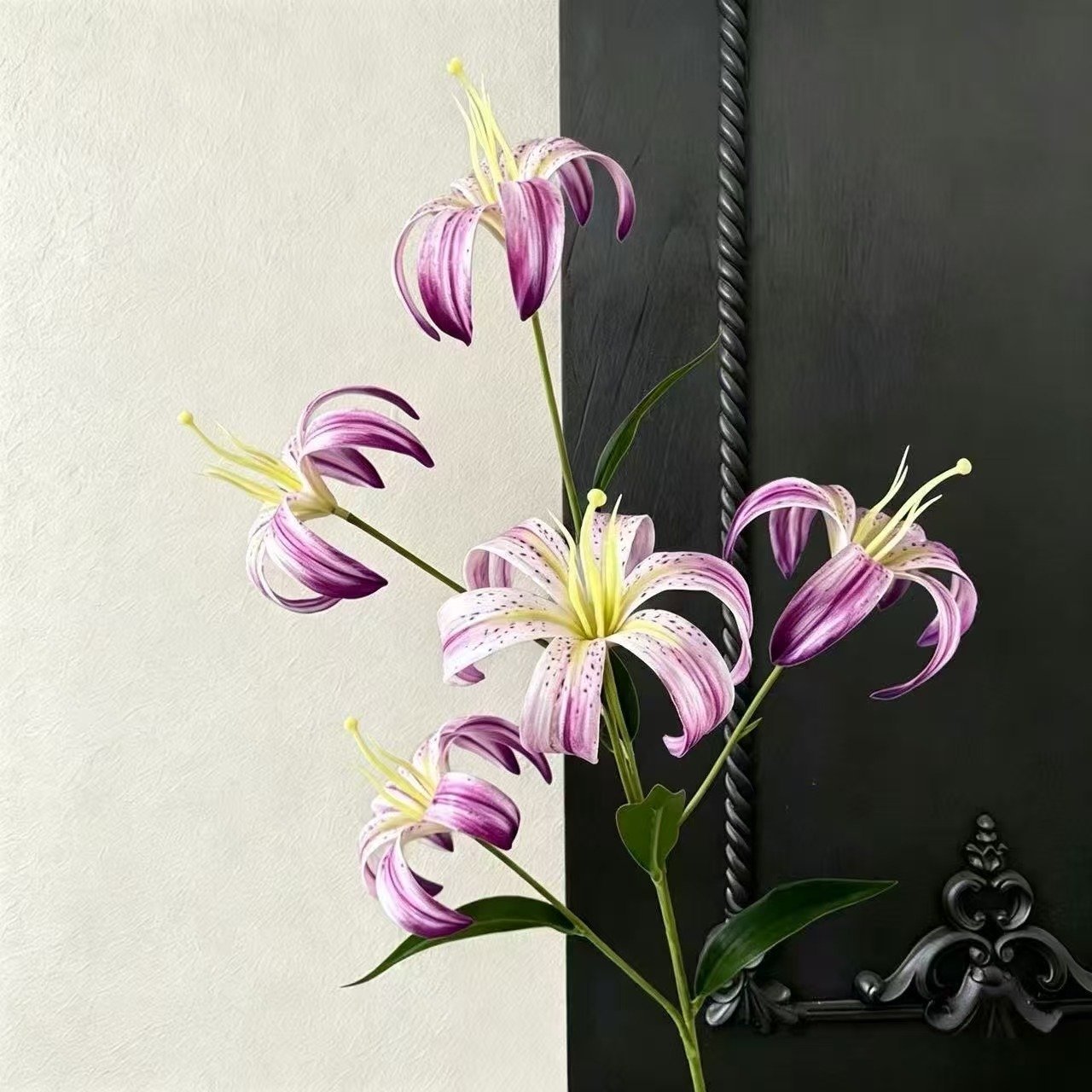 Wholesale 5-Head Golden Gloriosa (Jialan) Lily Spray | 3D Printed Flame Lily Stems for Wedding Road Guides & Landscaping O1CN01G49aGL1MCKqjiSV2Q 2214141791398 0 Cib