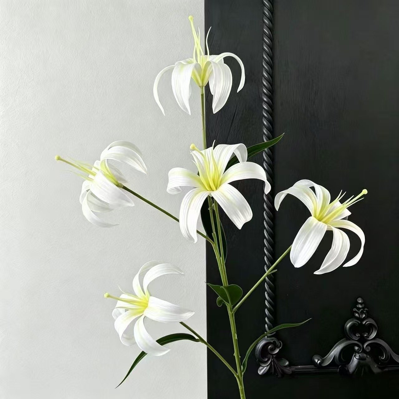 Wholesale 5-Head Golden Gloriosa (Jialan) Lily Spray | 3D Printed Flame Lily Stems for Wedding Road Guides & Landscaping O1CN01KMaW8x1MCKqfFHKGo 2214141791398 0 Cib