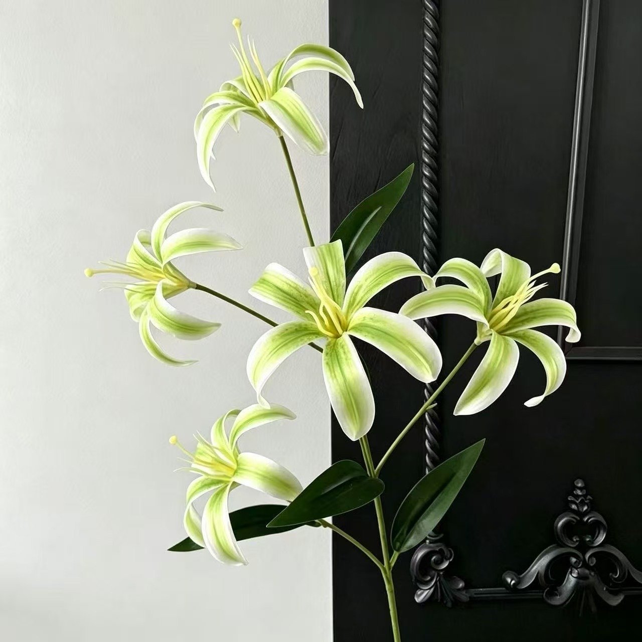 Wholesale 5-Head Golden Gloriosa (Jialan) Lily Spray | 3D Printed Flame Lily Stems for Wedding Road Guides & Landscaping O1CN01d4lD5t1MCKqjld1tE 2214141791398 0 Cib