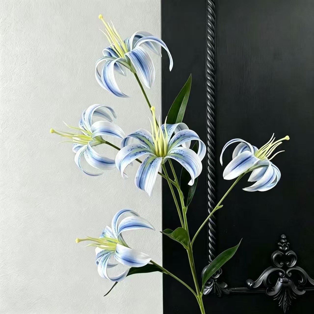 Wholesale 5-Head Golden Gloriosa (Jialan) Lily Spray | 3D Printed Flame Lily Stems for Wedding Road Guides & Landscaping O1CN01oQRZeu1MCKqjalyzK 2214141791398 0 Cib